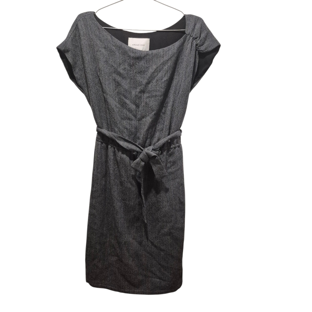 AMOUR VERT Heather Grey Wool Dress With Belt Size Large Fully Lined
